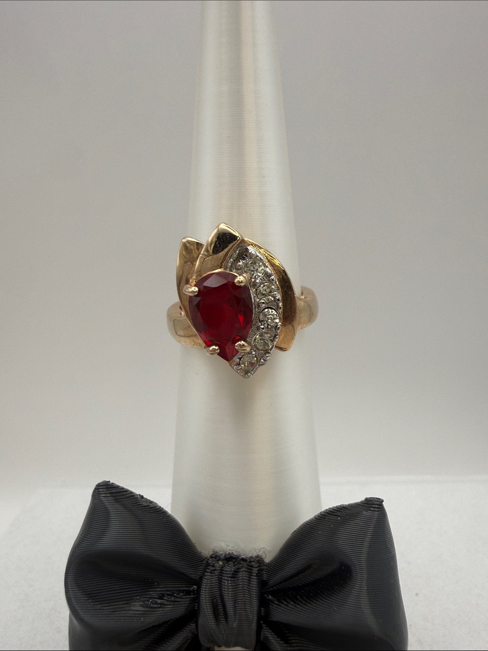 Vintage Ring - Size 7- 18kt HGE with red center stone